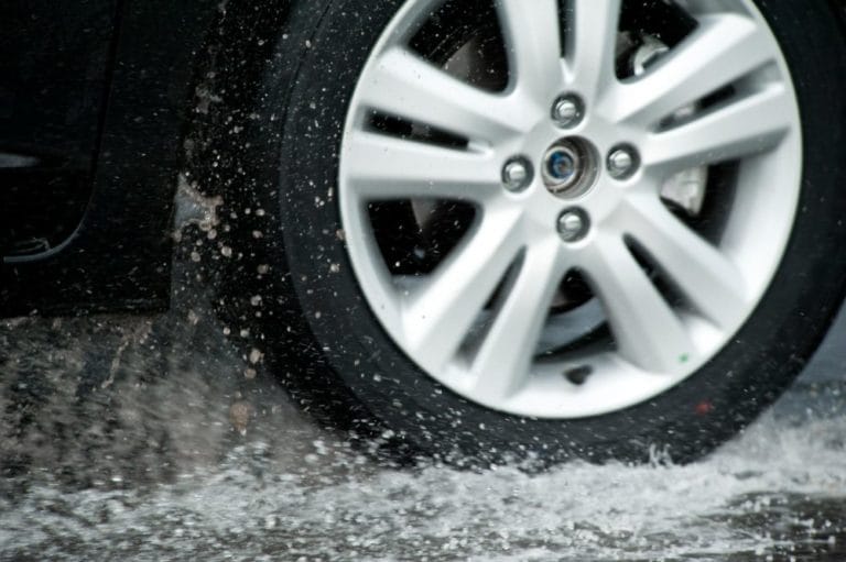 Goodyear orienta motoristas sobre cuidados antes de viajar