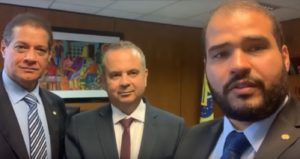 Governo estuda rever a revogação da Lei que regulamenta o corretor