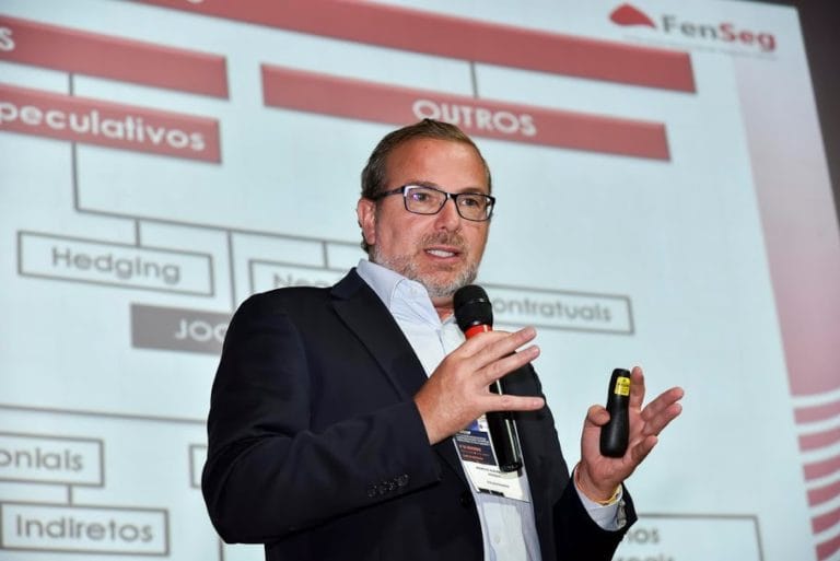 FenSeg debate seguros de barragens e projetos de lei