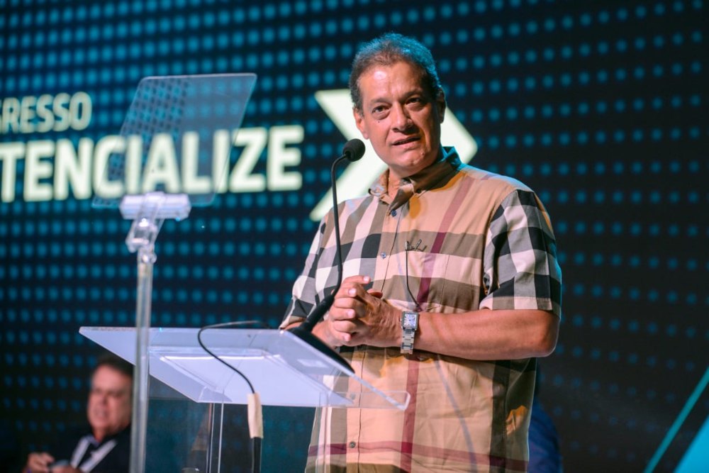 "Não é qualquer um que pode vender seguro", diz presidente da Fenacor
