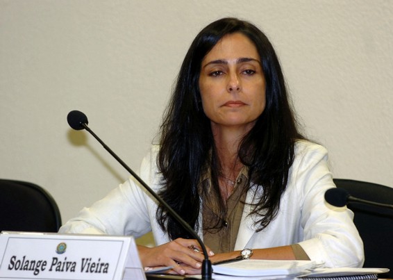 Como Solange Vieira caiu em descrédito com os corretores