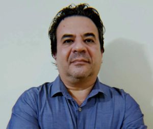 O corretor de seguros não para
