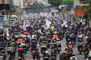 Quais os tipos de seguros exigidos pelos motociclistas de aplicativo?