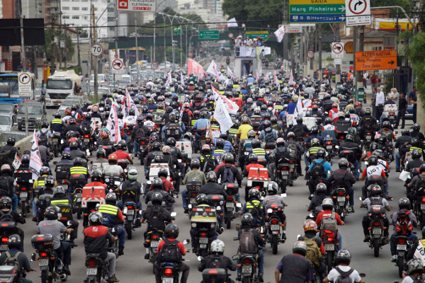 Quais os tipos de seguros exigidos pelos motociclistas de aplicativo?
