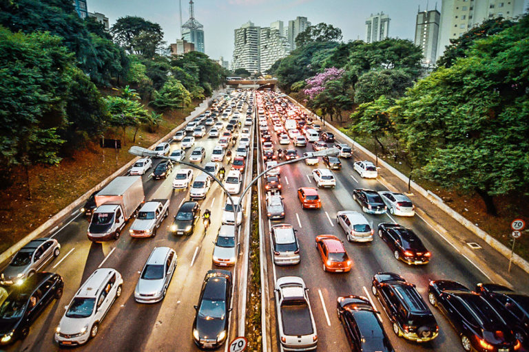 4 serviços que fazem parte do seguro auto que proprietários de veículos não conhecem, mas deveriam