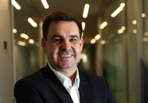 Alper negocia com importante instituição financeira para comercializar seguros