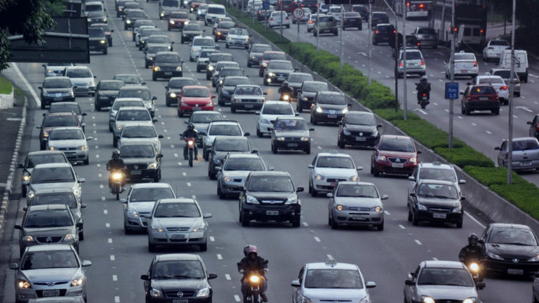 Startup de aluguel de carro lança seguro para motorista de aplicativo