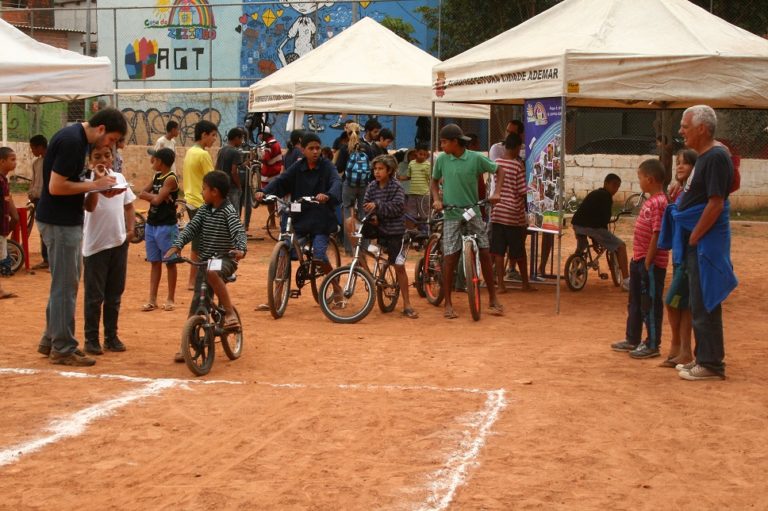 Para fomentar o uso de bike no Brasil, Argo Seguros se torna patrocinador institucional do Aromeiazero