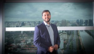 Plataforma de delivery firma parceria para oferecer seguro empresarial a restaurantes