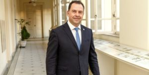 Artigo – Defesa da categoria, consumidores e sociedade