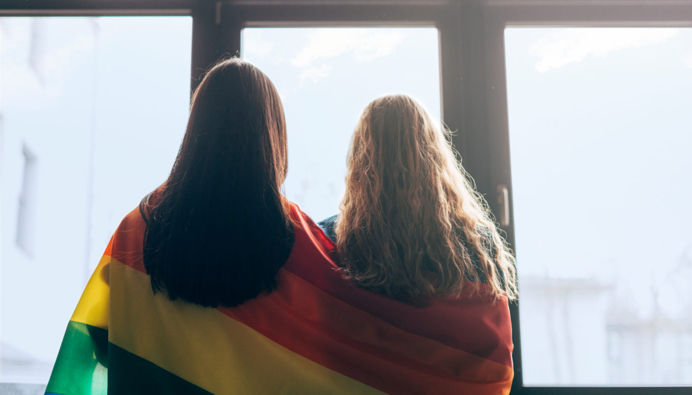 Amparada por lei, inclusão de cônjuges homoafetivos em Seguros de Vida exige das seguradoras ainda mais cautela