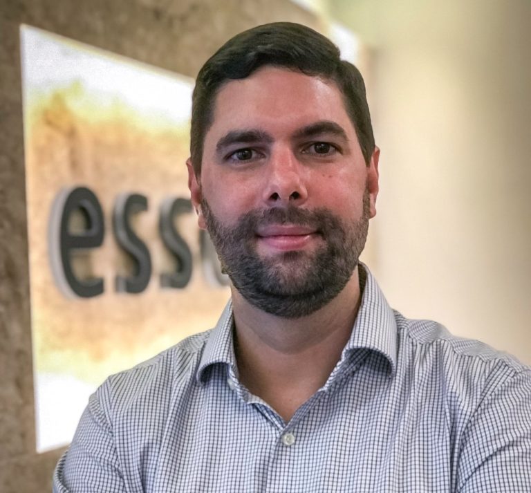 ESSOR Seguros consolida Modelo Digital