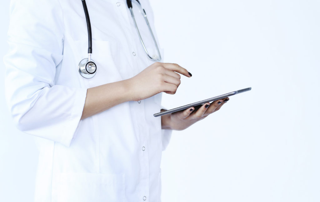Casos de gripe e Covid aumentam em 90% a demanda pelos serviços de telemedicina da Europ Assistance