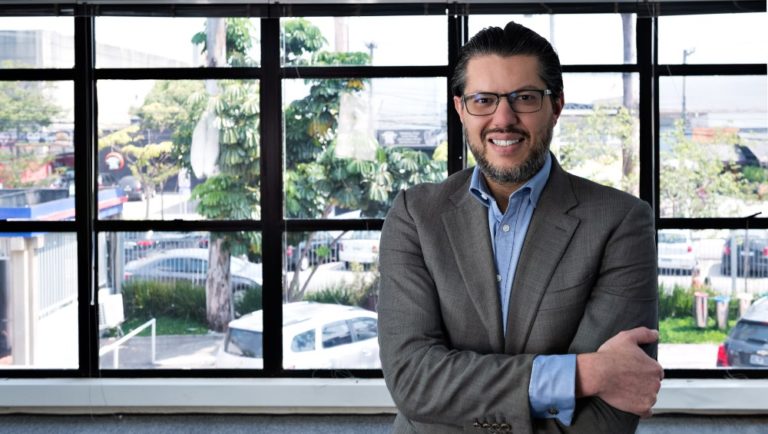 A democratização dos serviços de assistência