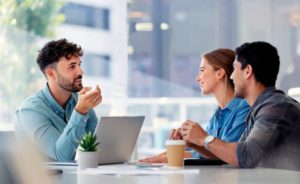 Como o corretor de seguros pode identificar as necessidades do seu cliente?