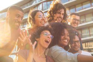 Jovens estão mais interessados por seguros, aponta estudo
