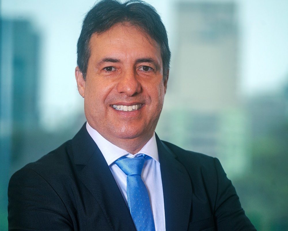 Denis Morais é anunciado como novo presidente da FenaCap