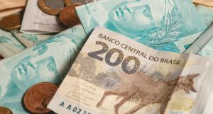 Seguradoras pagaram mais de R$ 100 bi em indenizações no primeiro semestre, divulga CNseg