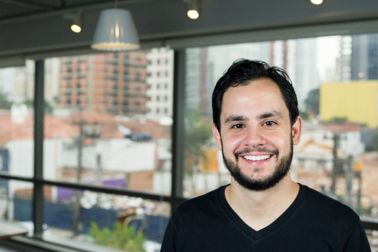 Insurtech Azos busca parcerias com corretores de seguros