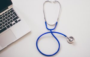 Amar Assist fecha parceria com a Alper Seguros para oferecer soluções de saúde e pós-saúde