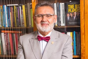 Josusmar Sousa desenvolve cadernos de planejamento familiar para os clientes de seguro de vida