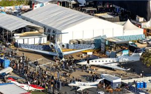 Líder em seguros aeronáuticos, Alper Seguros estreia na Labace