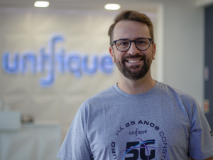Unifique estreia no mercado securitário em parceria com 180 Seguros