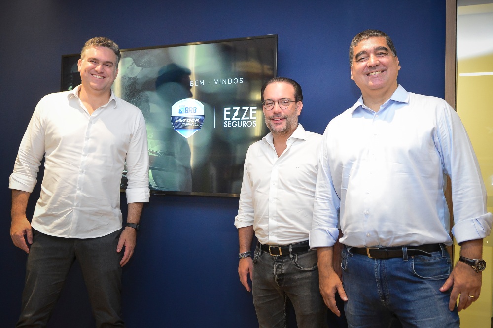 EZZE Seguros é a patrocinadora do Stock Car