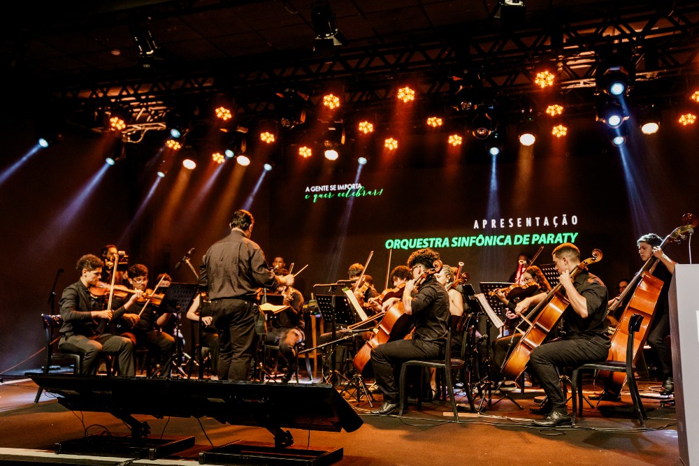 EZZE patrocina Orquestra Sinfônica Municipal de Paraty