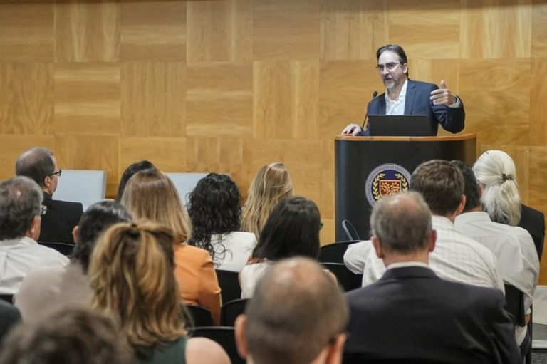 Especialistas se reúnem para debater impacto da reforma tributária no setor de seguros