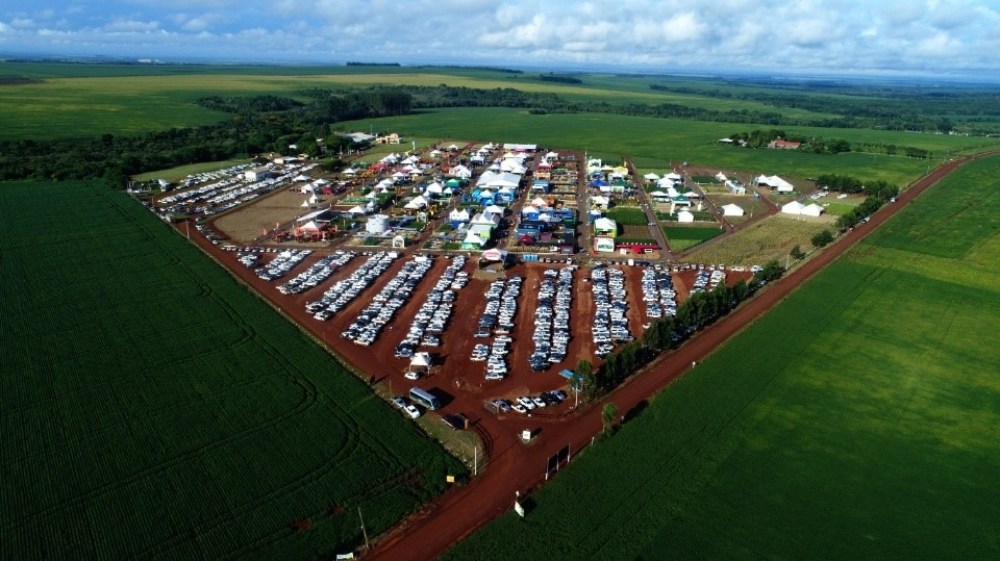Alper Seguros e AgroGalaxy reforçam parceria no Showtec