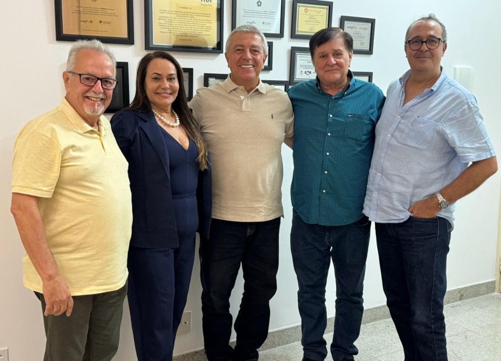 Presidida por Luiz Philipe Baeta Neves, nova diretoria da Aconseg-RJ marca data da posse