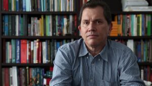 Walter Polido é professor em curso de extensão em Direito dos Seguros da PUC-Rio