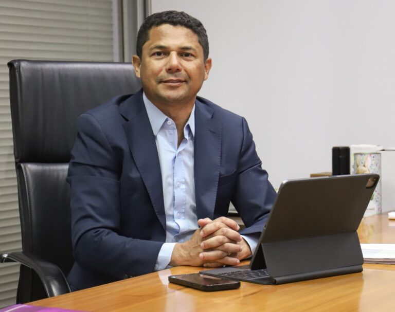 Fundada por Farias Sousa, Saúde Clara chega ao mercado