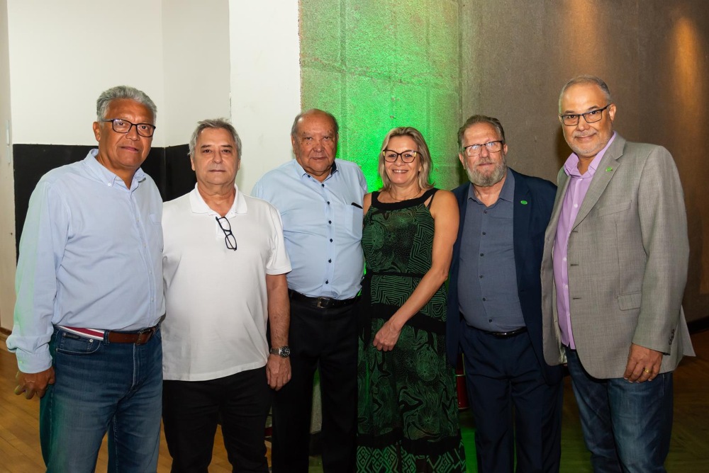 CCS-SP empossa diretoria e celebra 52 anos de existência