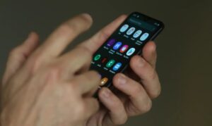 Pitzi e Lojas Guaibim fecham parceria visando comercializar mais de 8 mil celulares por mês