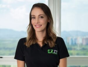 EZZE Seguros avança em estratégia digital e reforça compromisso com a experiência do cliente