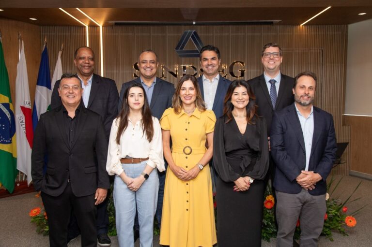 Nova diretoria do SindSeg MG/GO/MT/DF toma posse para o triênio 2025-2028