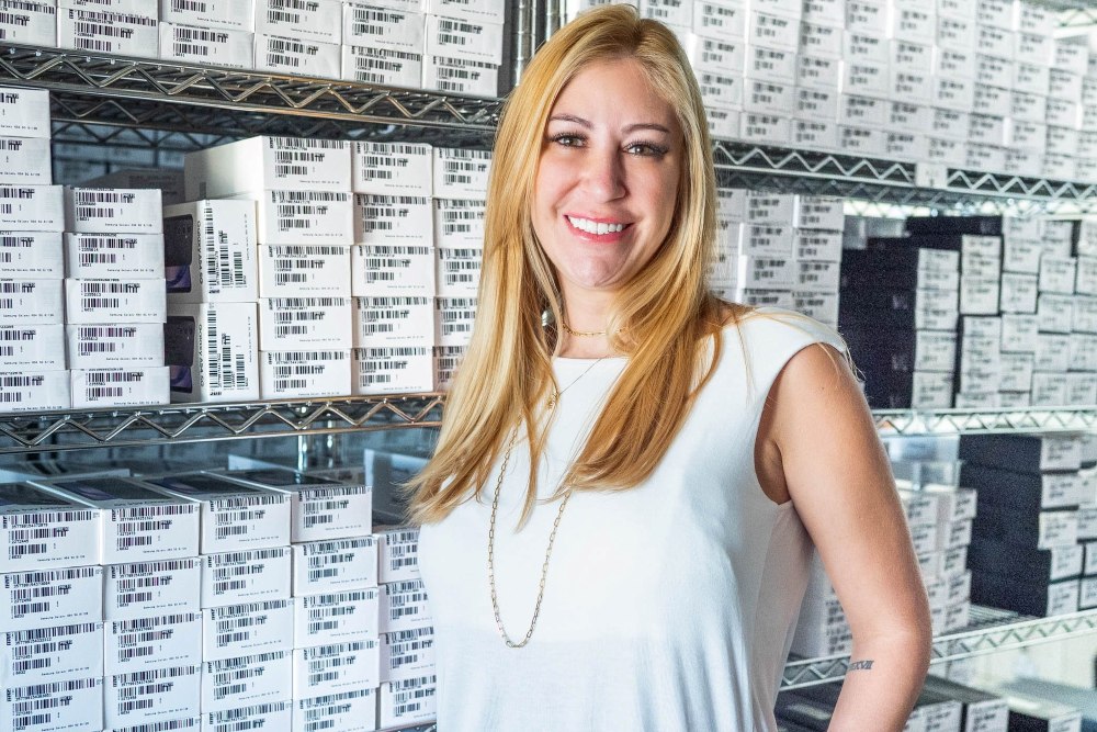 Pitzi lança plataforma digital para capacitar 10 mil vendedores de varejistas e fabricantes de celulares