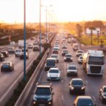 Estudo IPSA e IPSM mostra contraste entre seguros de carro e moto em 2025