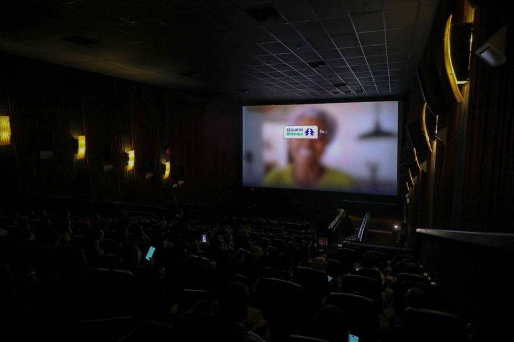 Seguros Unimed reúne 400 corretores para exibições de cinema em quatro capitais brasileiras