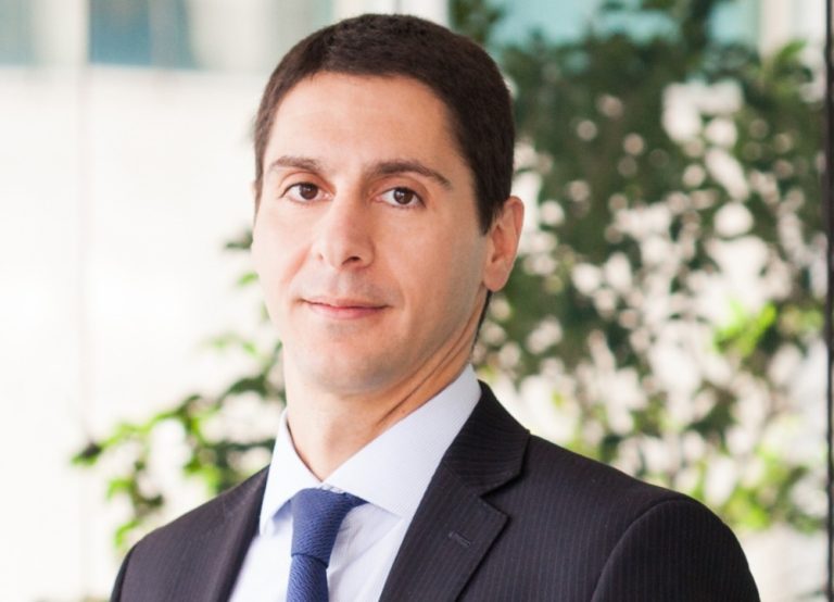 João Bueno assume a presidência da Essor