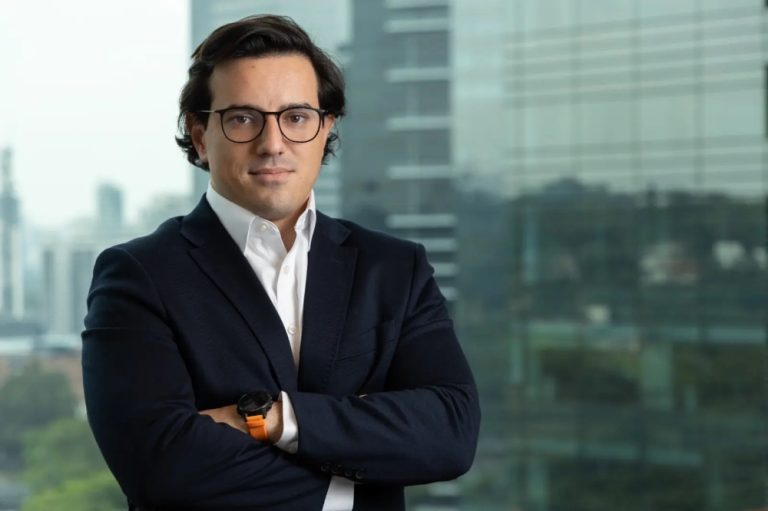 Com uma equipe experiente, Suíça Seguros Corporativos inicia operação