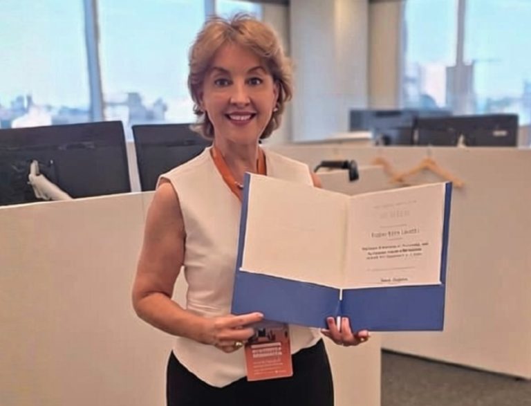 Regina Lacerda celebra certificação internacional no Canadá e destaca aprendizados para o mercado de seguros