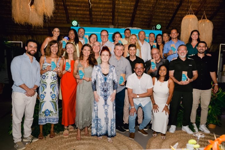 Viagem do PASI se encerra com a premiação dos corretores destaque de 2025 nos Lençóis Maranhenses