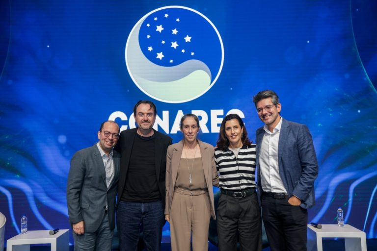 AXA no Brasil participa do CONAREC no Mês do Cliente