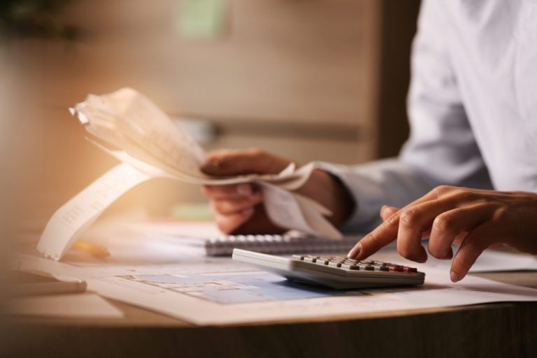 Setor segurador paga R$ 150,3 bilhões em indenizações, benefícios, resgates e sorteios até julho